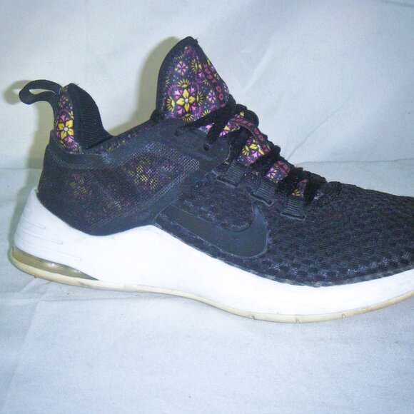 Nike Air Max Bella TR 2 Running Shoes - Picture 1 of 4